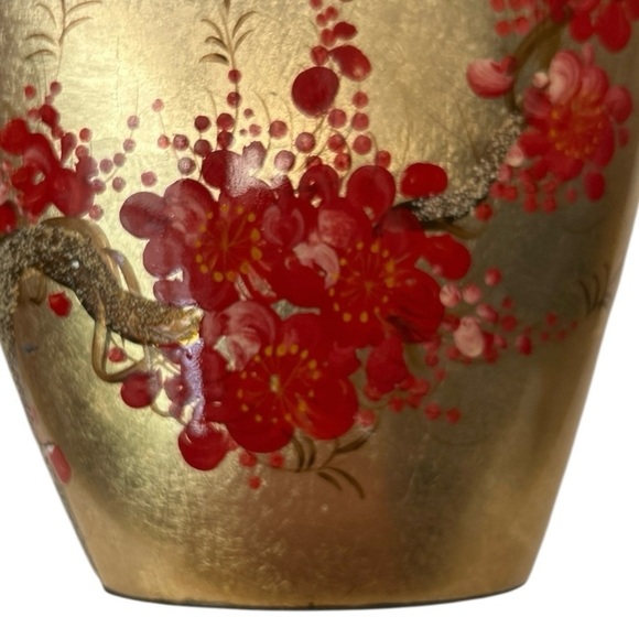 Asian LACQUERWARE Vase Gold w/Handpainted Red Flowers Black Hole 12" x 7" x 3" - Picture 7 of 10